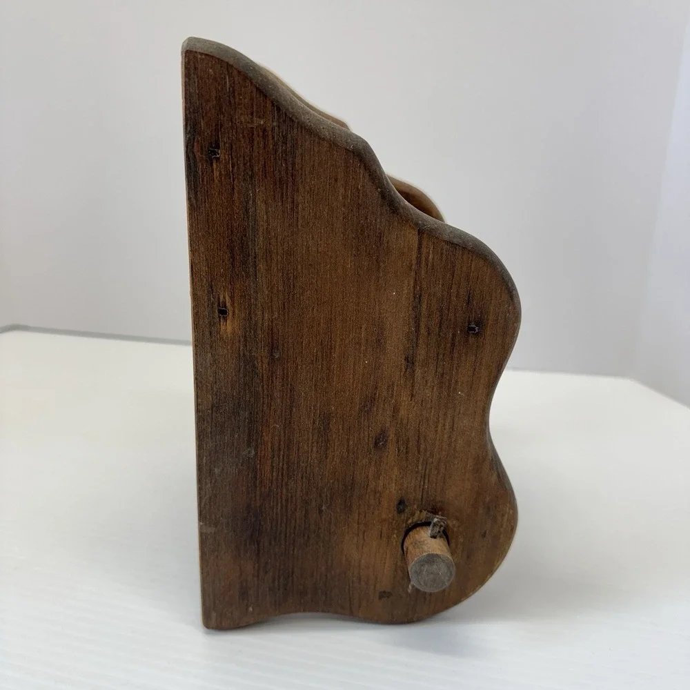 Country Style Vintage Brown Wooden toilet paper holder Wall Display Shelf